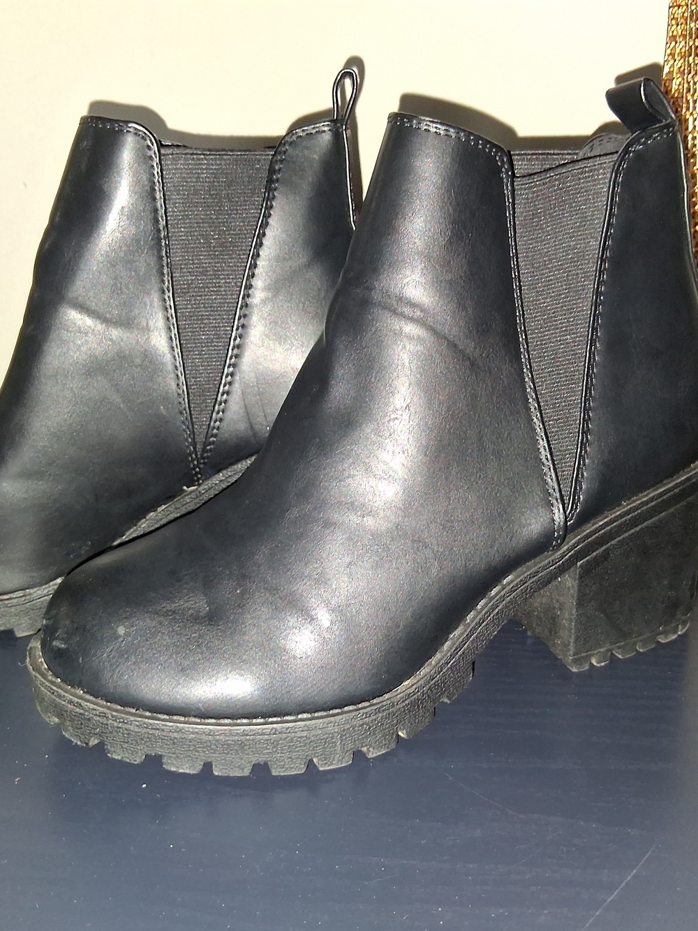 Women's Black Chelsea Lug Sole Ankle Boots